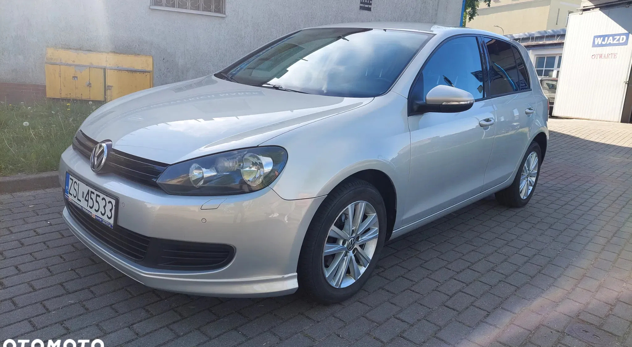 pomorskie Volkswagen Golf cena 27900 przebieg: 170000, rok produkcji 2012 z Słupsk